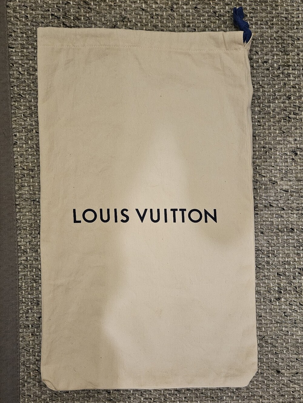 Louis Vuitton Beige Drawstring Dust Bags with Navy Ties (Pair)